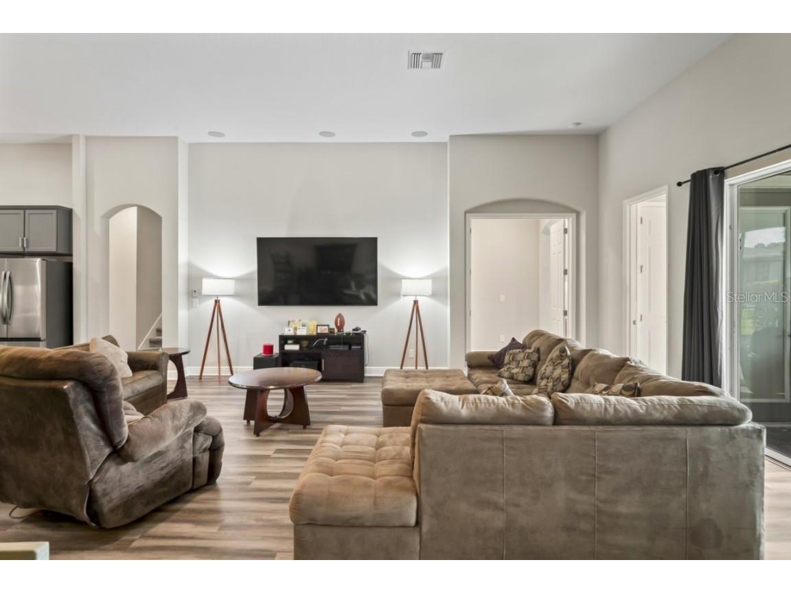 4232 Woodland Retreat Boulevard New Port Richey FL 34655 W7878860 image6