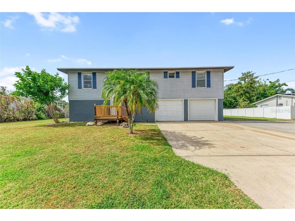 4233 5th Avenue W Palmetto FL 34221 O6357983 image1