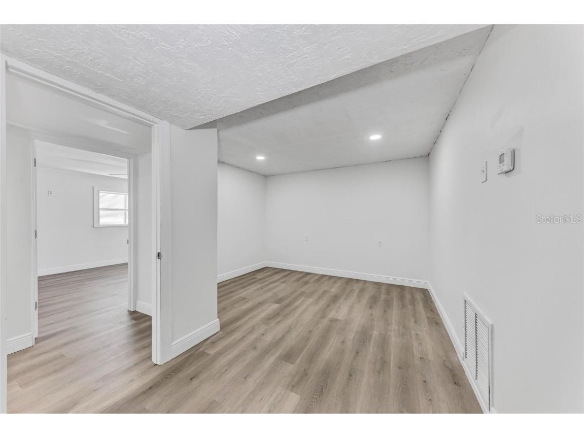 4233 5th Avenue W Palmetto FL 34221 O6357983 image16