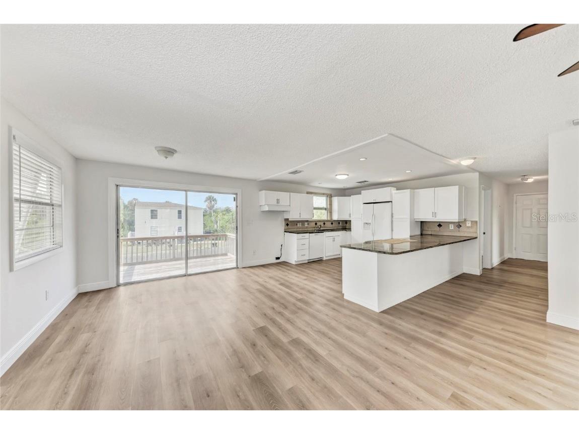 4233 5th Avenue W Palmetto FL 34221 O6357983 image6