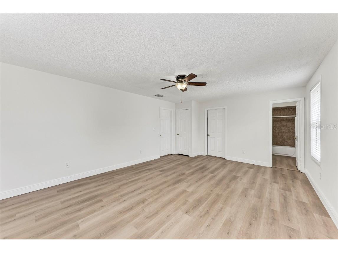 4233 5th Avenue W Palmetto FL 34221 O6357983 image9