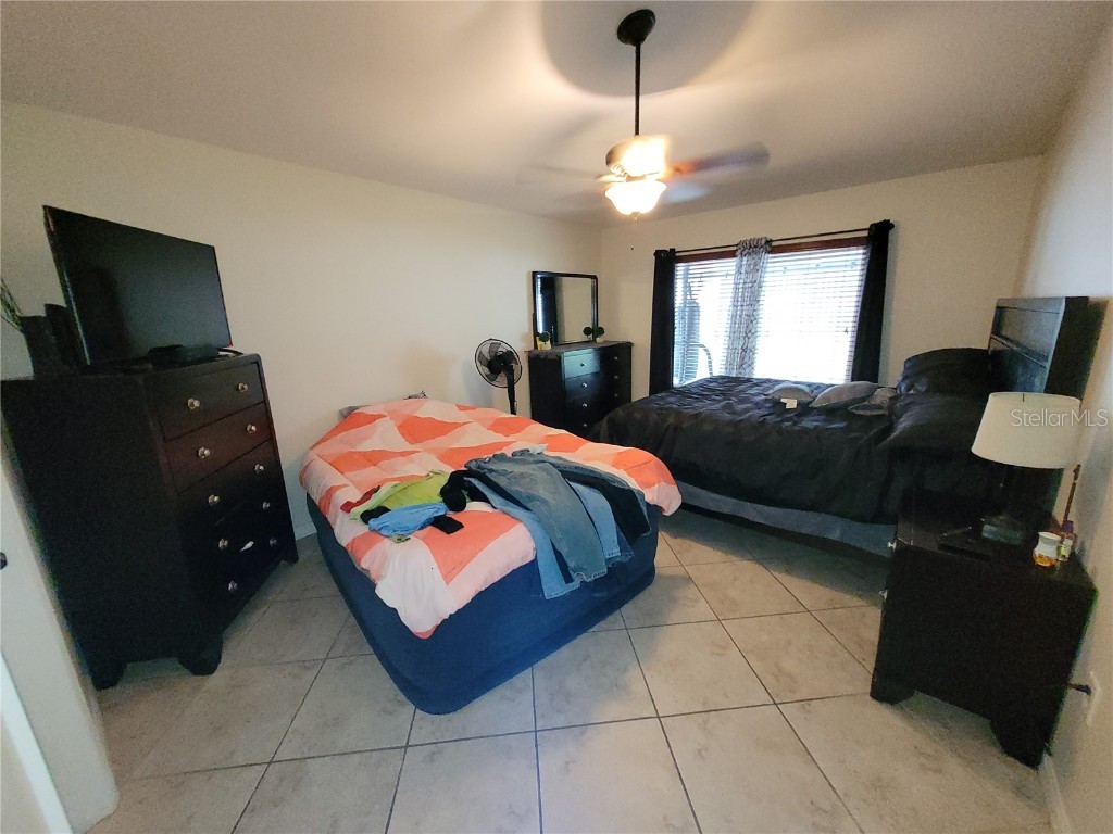 4233 Amber Ridge Lane Valrico FL 33594 TB8413524 image21