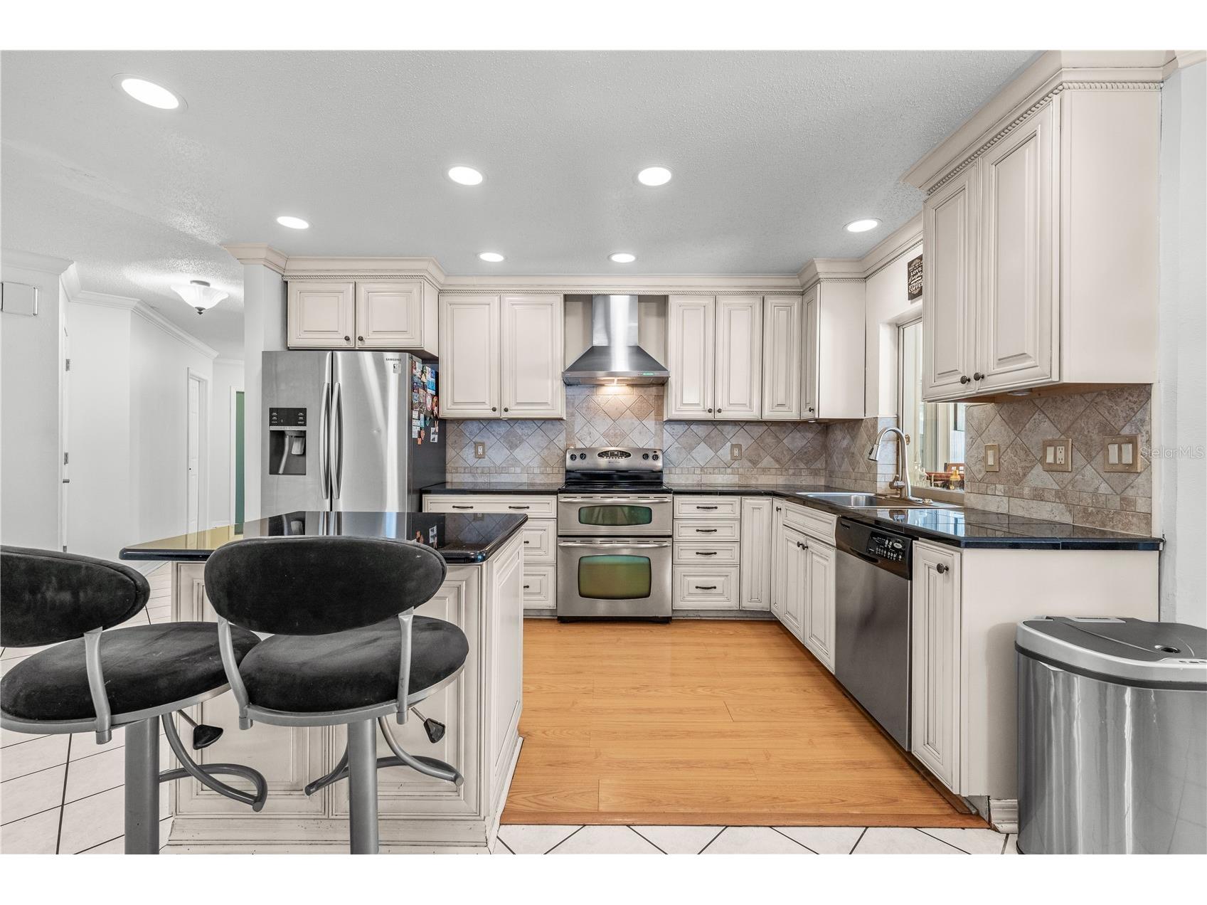 4233 Boswell Place Sarasota FL 34241 A4693963 image15