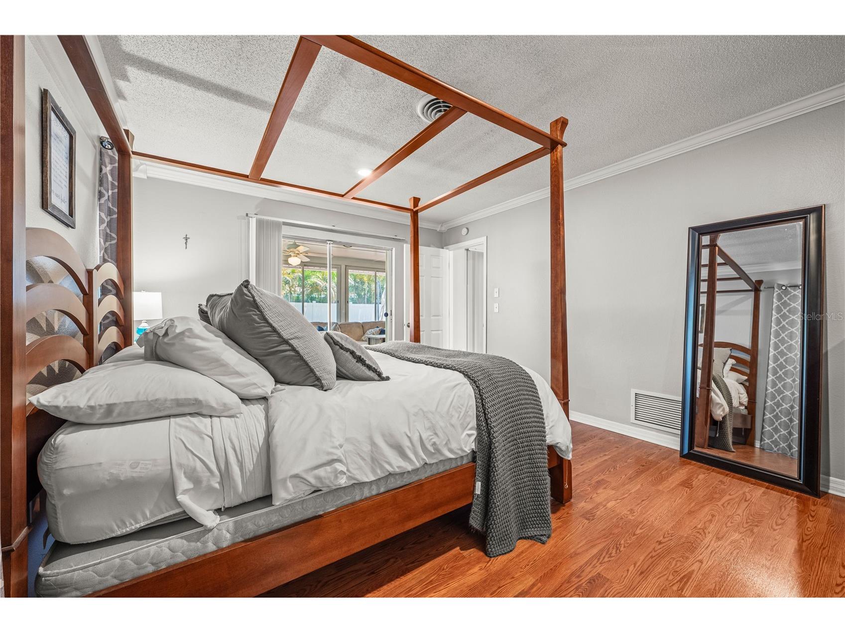 4233 Boswell Place Sarasota FL 34241 A4693963 image29