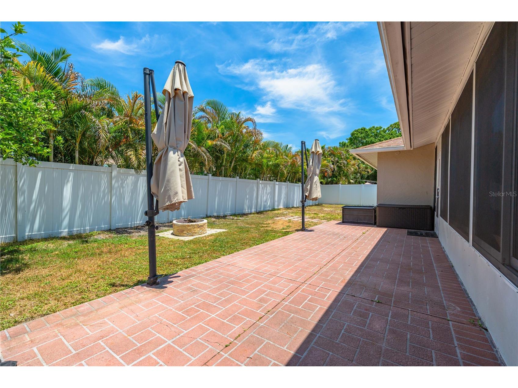 4233 Boswell Place Sarasota FL 34241 A4693963 image37