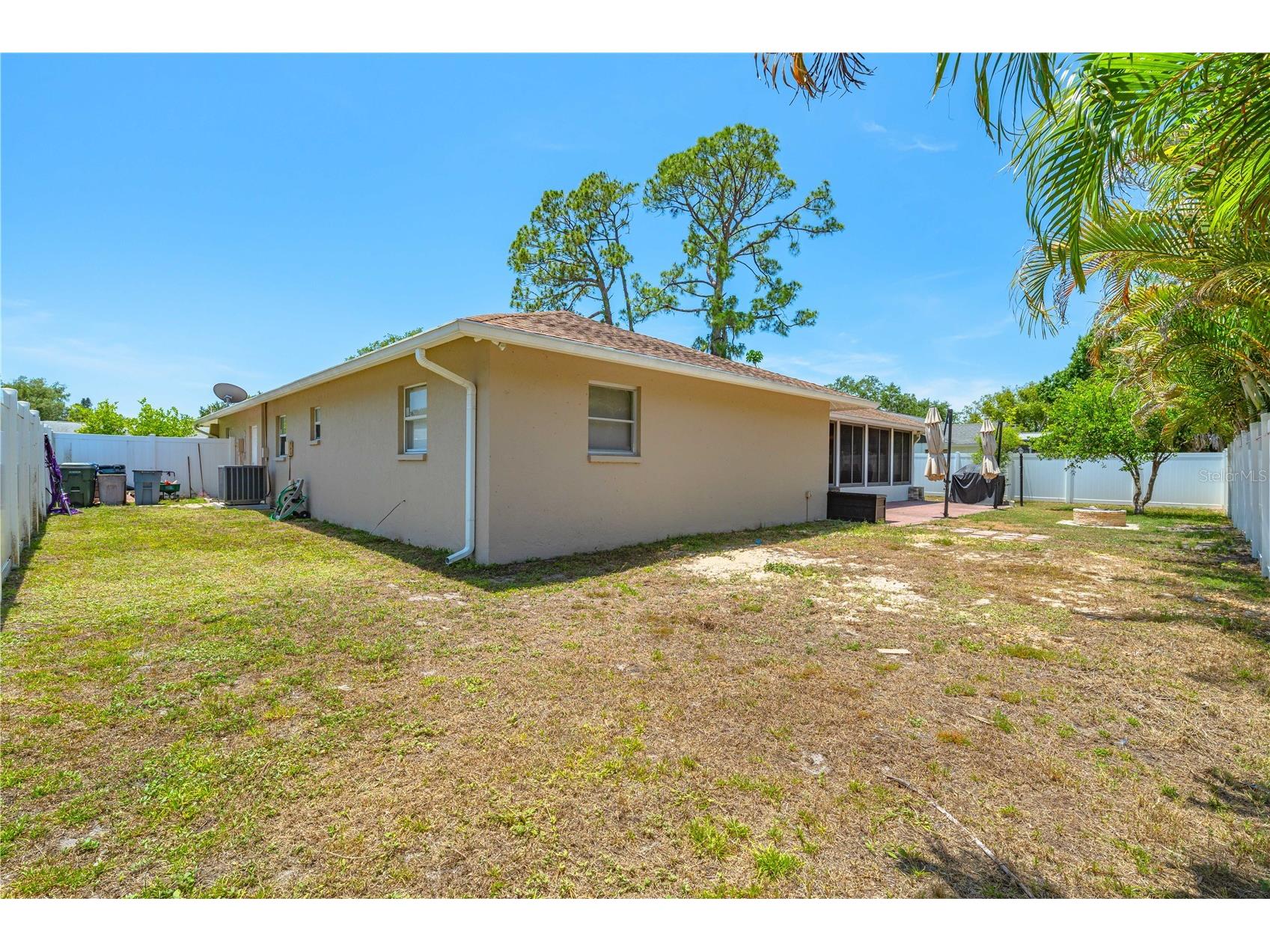 4233 Boswell Place Sarasota FL 34241 A4693963 image41