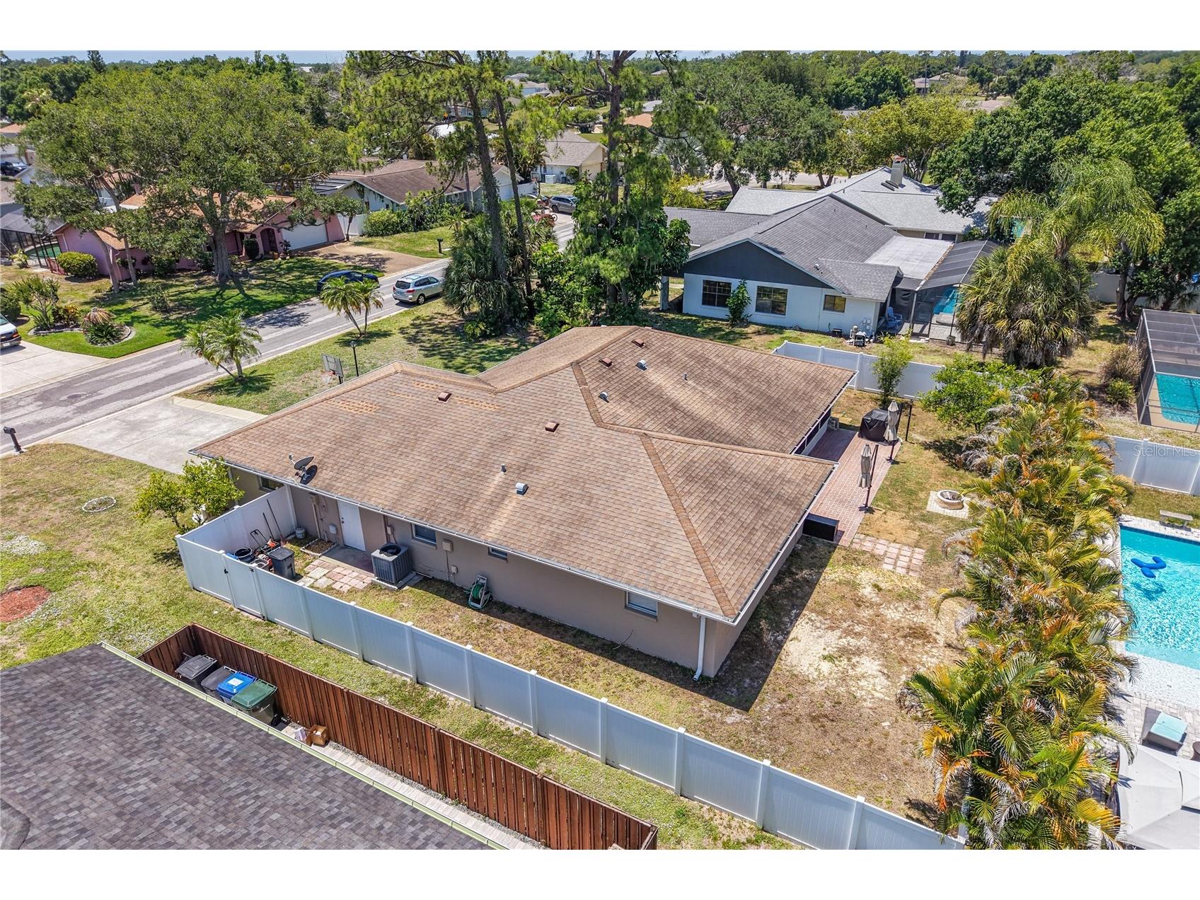 4233 Boswell Place Sarasota FL 34241 A4693963 image48