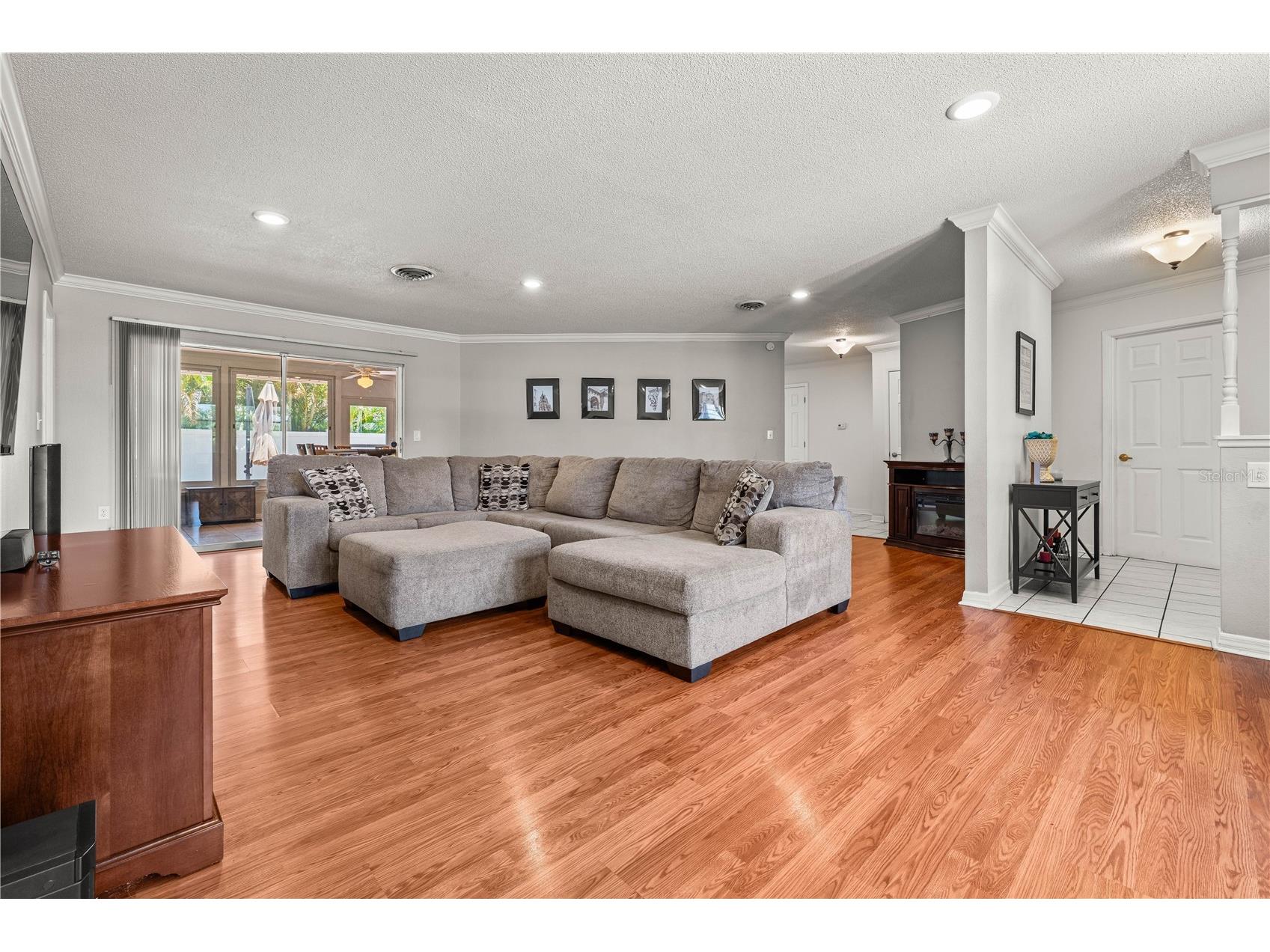 4233 Boswell Place Sarasota FL 34241 A4693963 image9