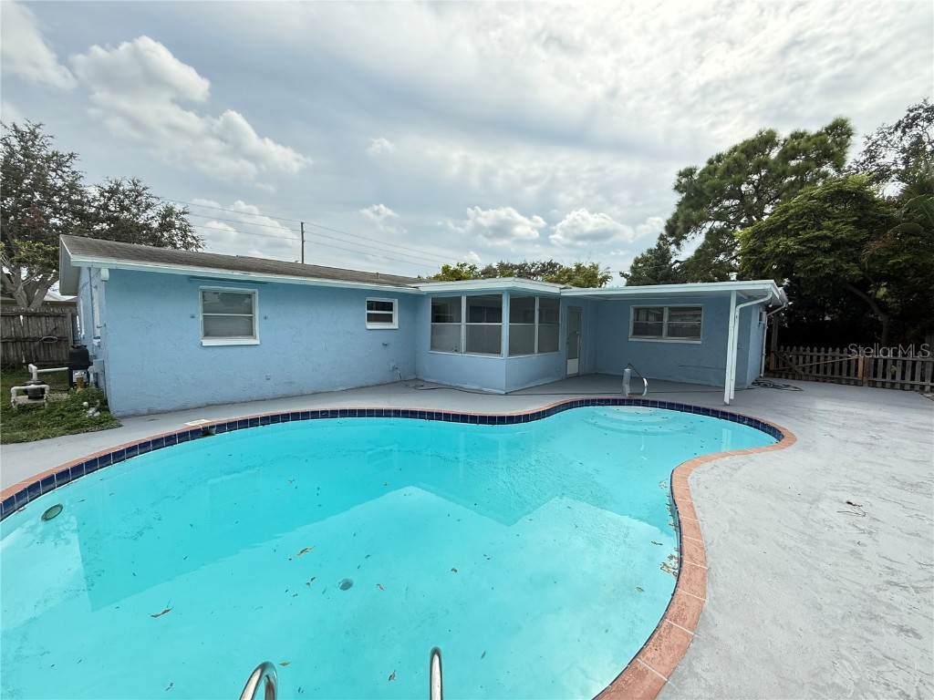4233 Darlington Road Holiday FL 34691 TB8423235 image16