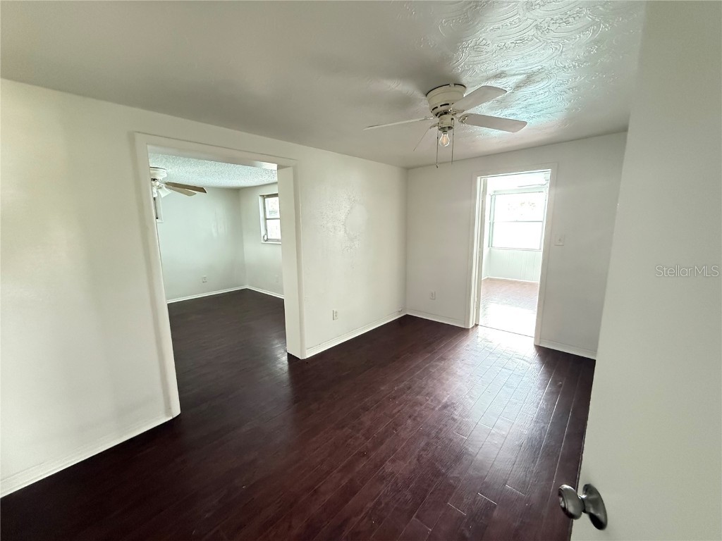 4233 Darlington Road Holiday FL 34691 TB8423235 image25