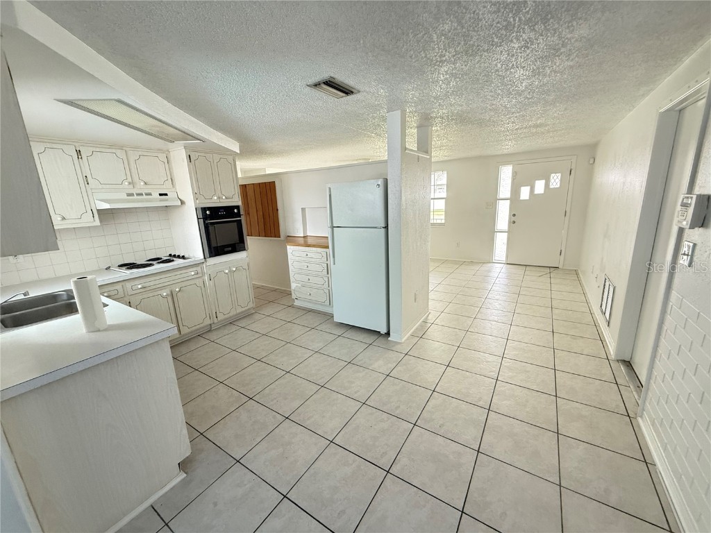 4233 Darlington Road Holiday FL 34691 TB8423235 image37