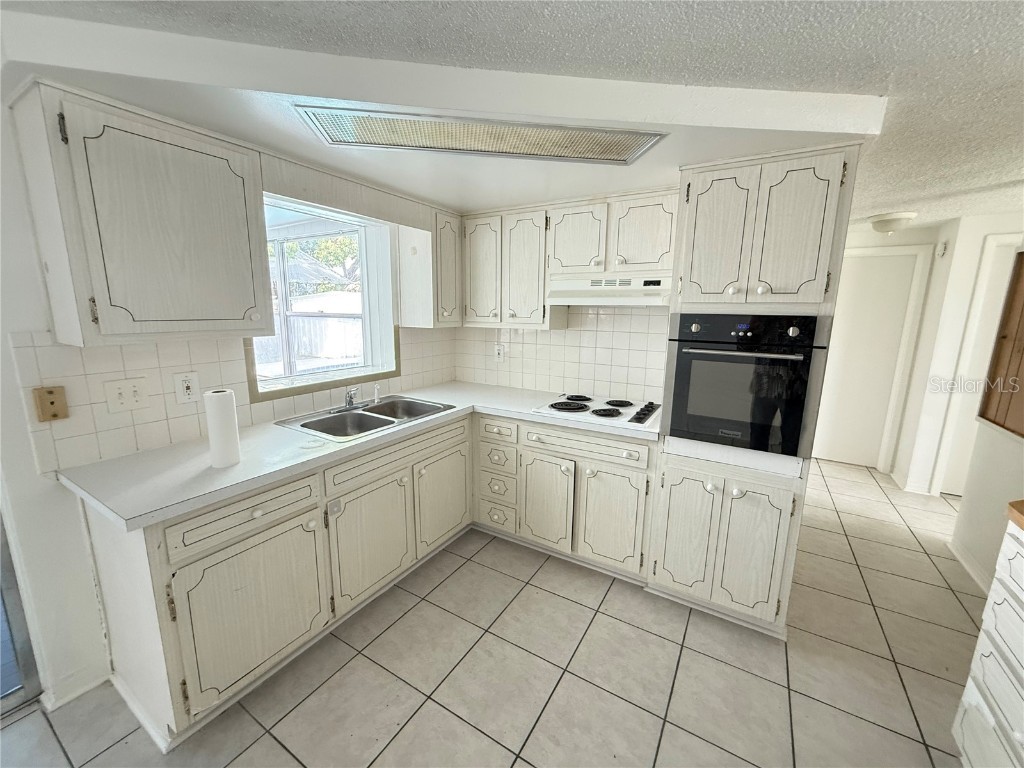 4233 Darlington Road Holiday FL 34691 TB8423235 image45