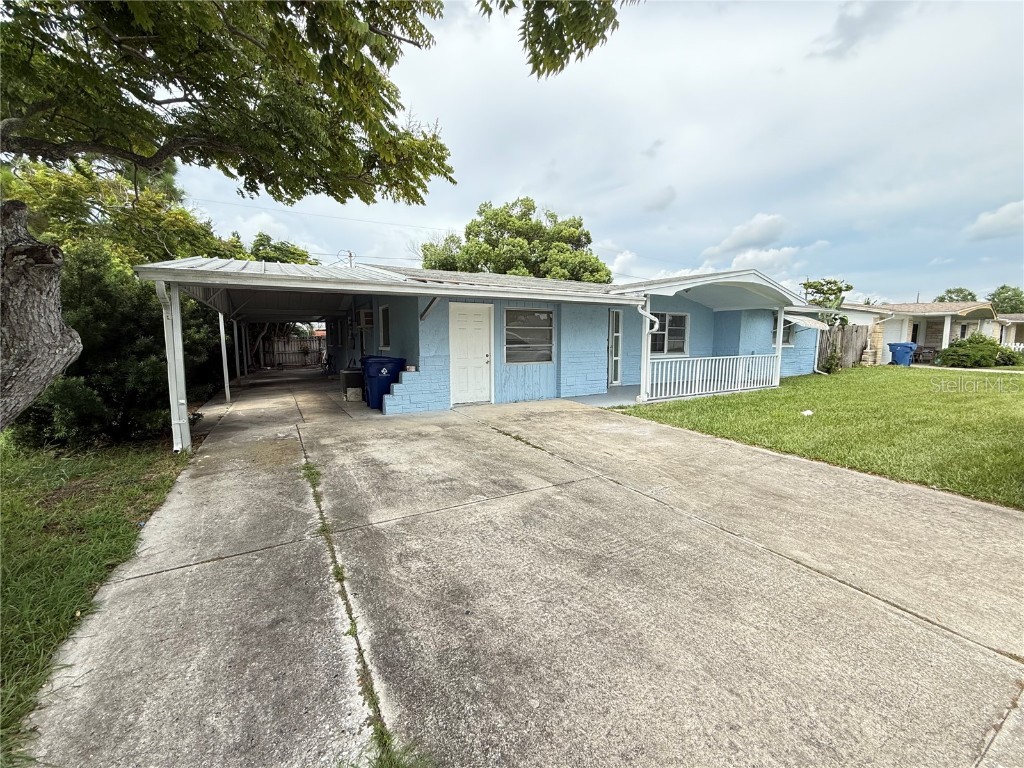 4233 Darlington Road Holiday FL 34691 TB8423235 image5