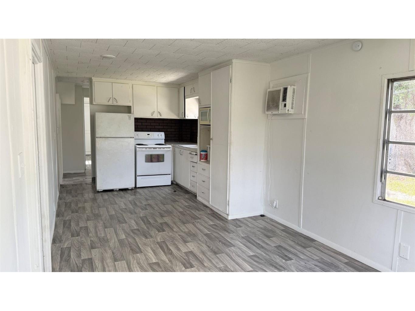 4233 Gall Boulevard Zephyrhills FL 33542 TB8450203 image16