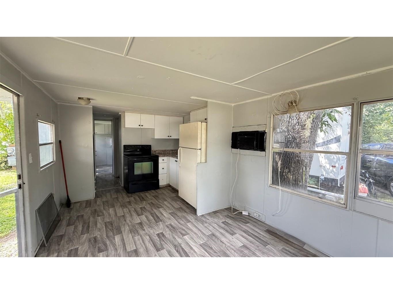 4233 Gall Boulevard Zephyrhills FL 33542 TB8450203 image21