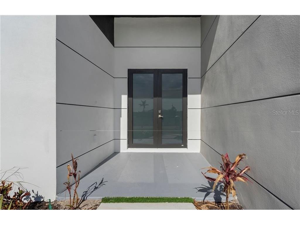4233 Jacaranda Parkway W Cape Coral FL 33993 O6407668 image2