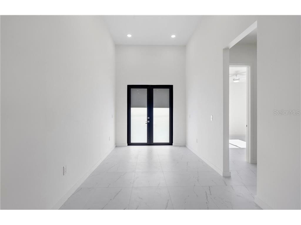 4233 Jacaranda Parkway W Cape Coral FL 33993 O6407668 image3