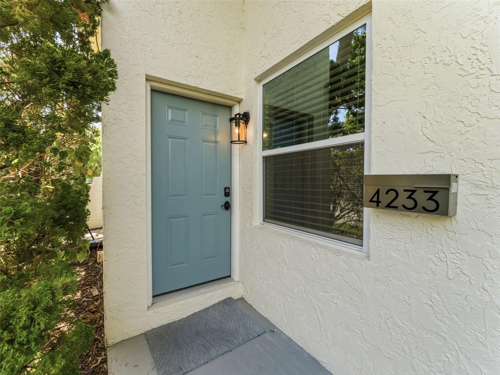 4233 La Sorrento Court Tampa FL 33611 TB8512878 image2