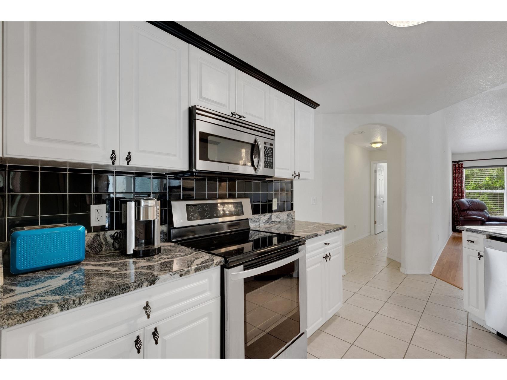 4233 Merriam Lane North Port FL 34288 A4693649 image10