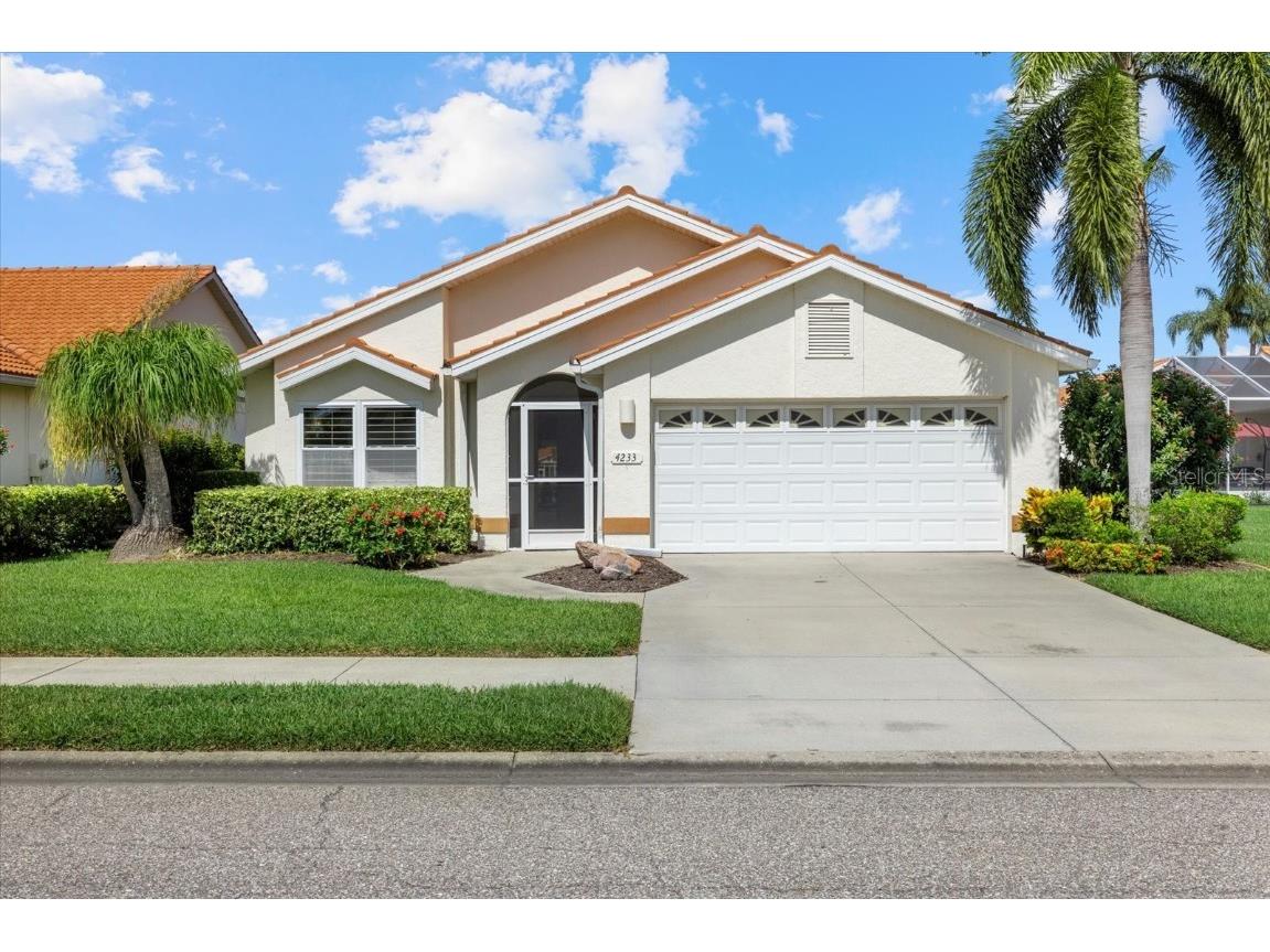 4233 Spicetree Street Venice FL 34293 N6133912 image1