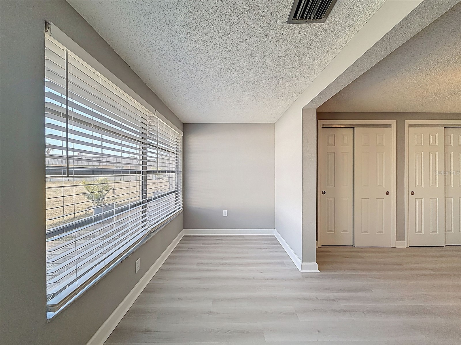 4233 Stratford Drive #D New Port Richey FL 34652 W7883008 image27