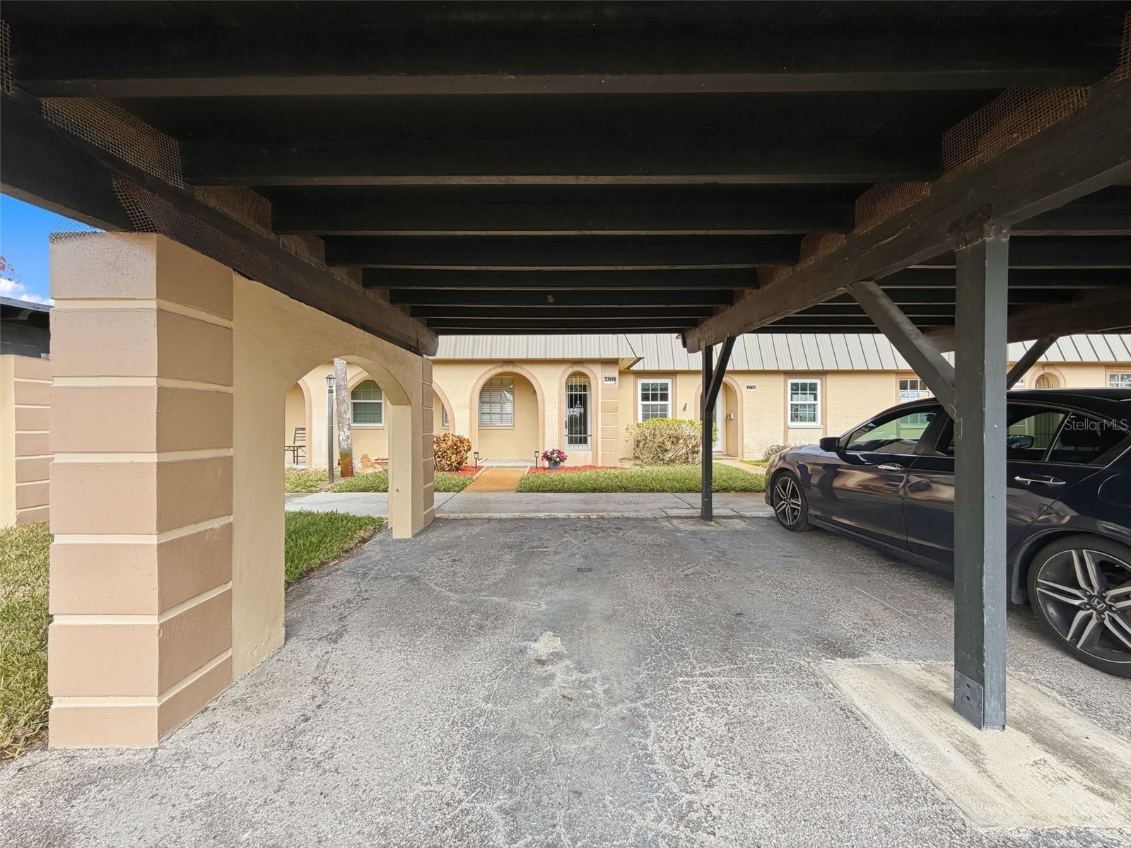 4233 Stratford Drive #D New Port Richey FL 34652 W7883008 image7