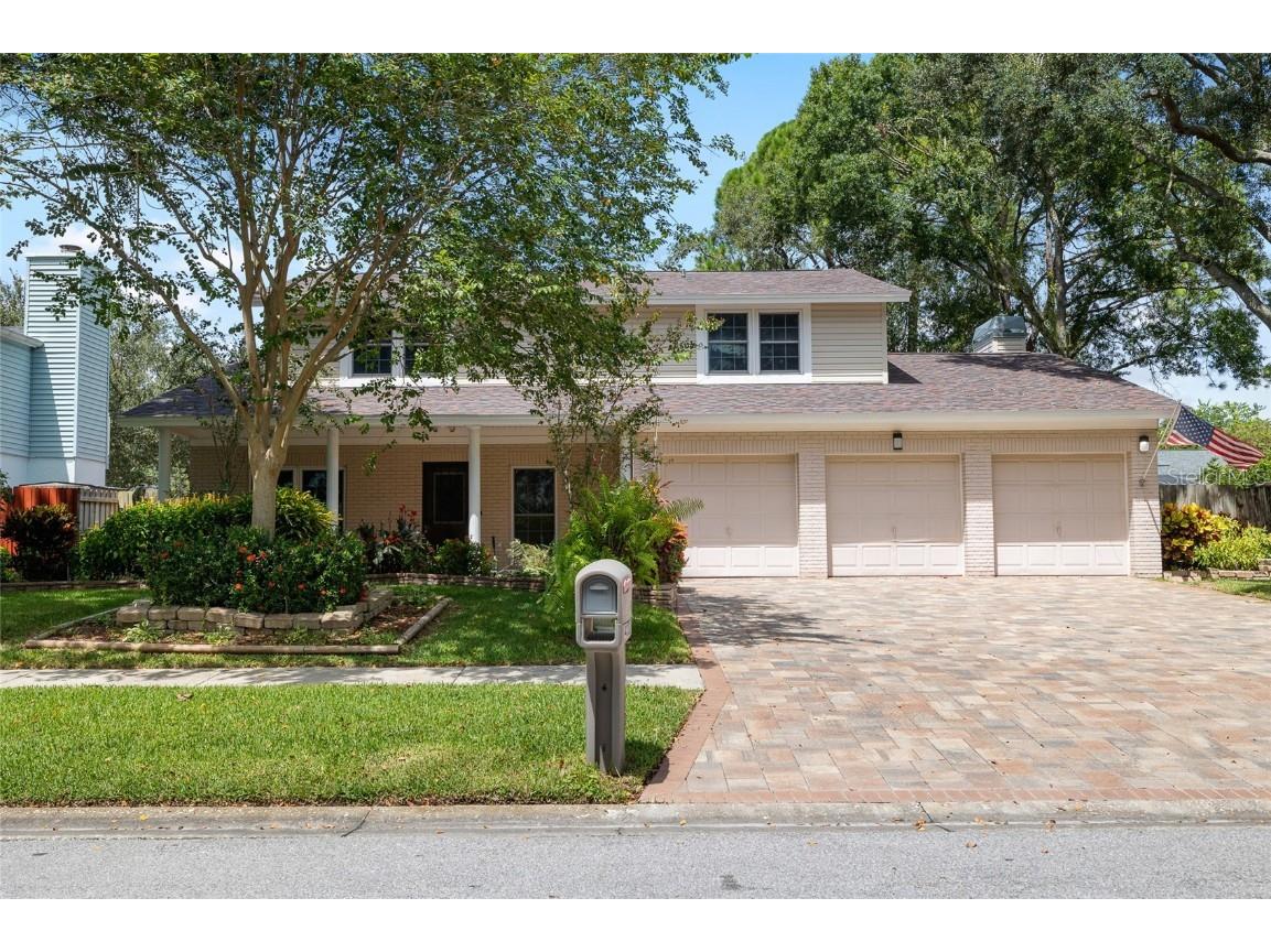 4233 Water Oaks Lane Tampa FL 33618 TB8404731 image1