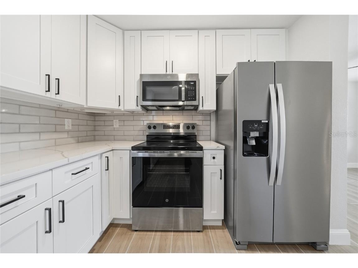 4234 Des Moines Street NE Saint Petersburg FL 33703 TB8456057 image15