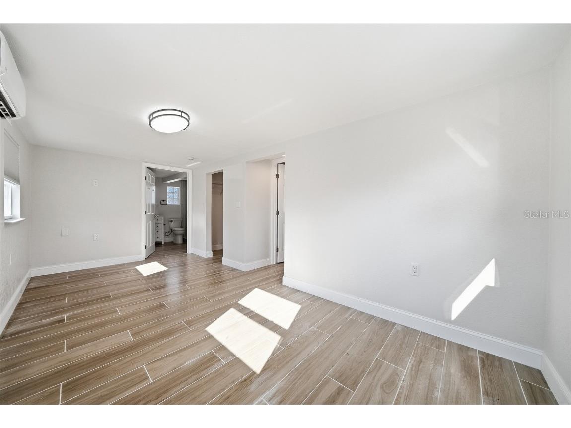 4234 Des Moines Street NE Saint Petersburg FL 33703 TB8456057 image21