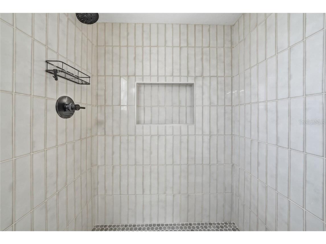 4234 Des Moines Street NE Saint Petersburg FL 33703 TB8456057 image24