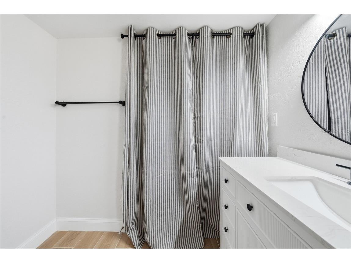 4234 Des Moines Street NE Saint Petersburg FL 33703 TB8456057 image26