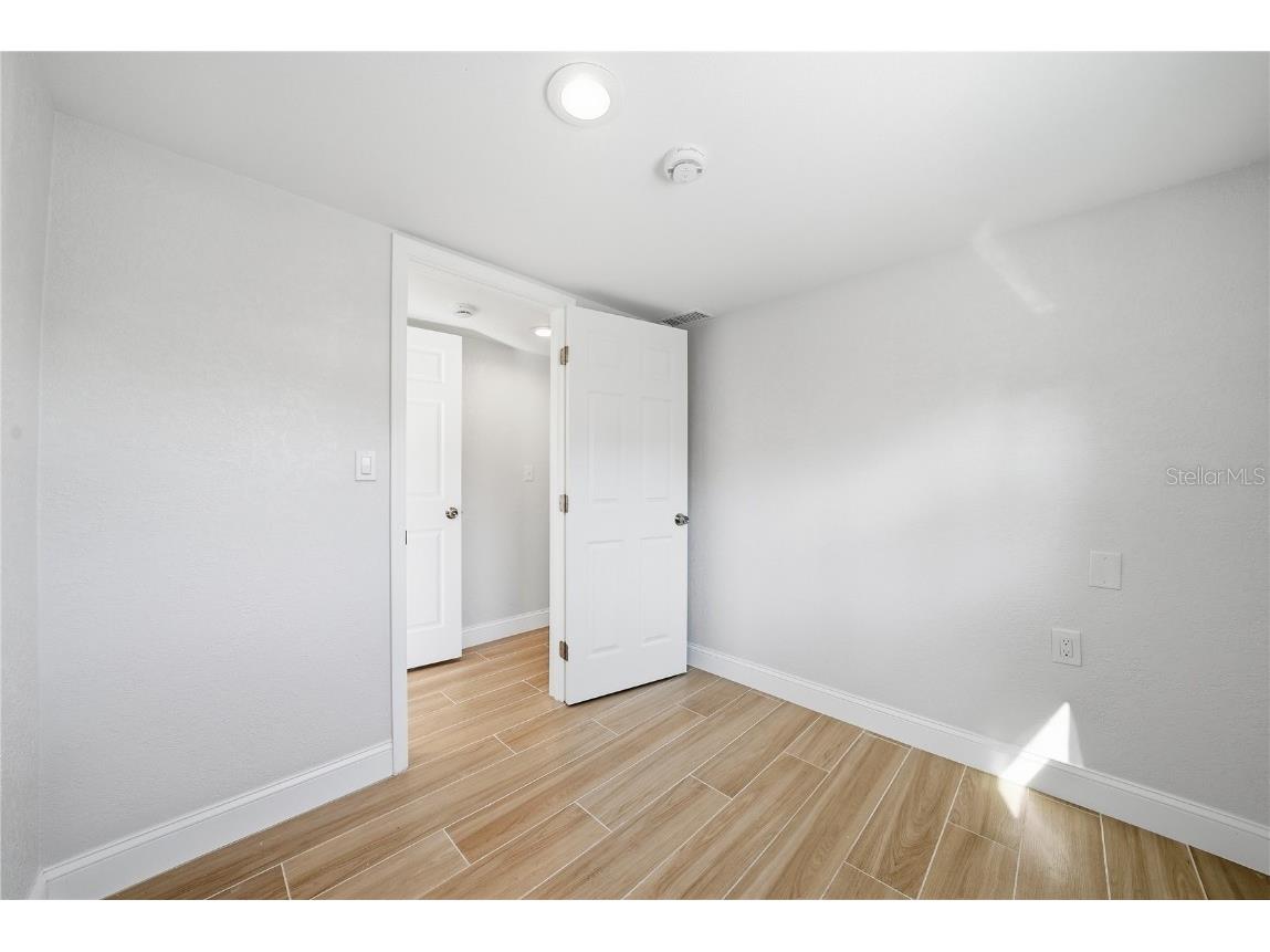 4234 Des Moines Street NE Saint Petersburg FL 33703 TB8456057 image27