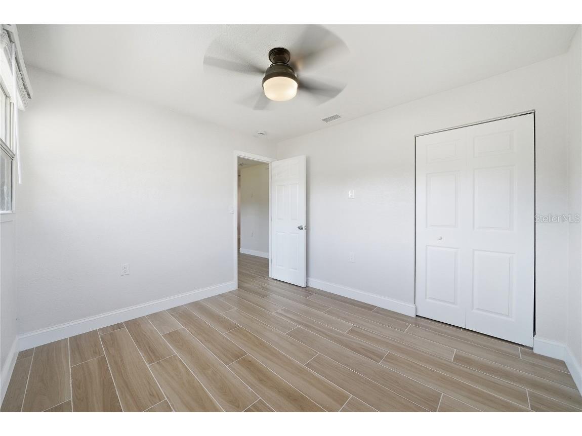 4234 Des Moines Street NE Saint Petersburg FL 33703 TB8456057 image29