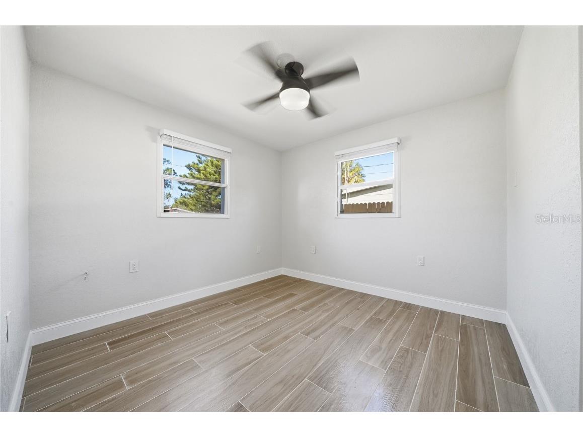 4234 Des Moines Street NE Saint Petersburg FL 33703 TB8456057 image30