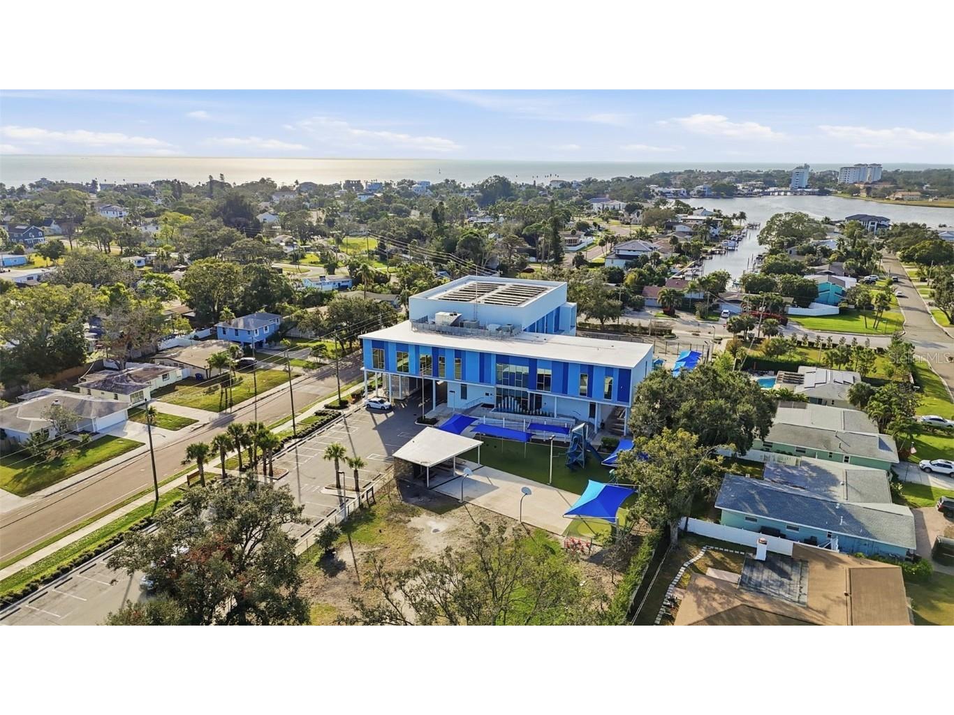 4234 Des Moines Street NE Saint Petersburg FL 33703 TB8456057 image40