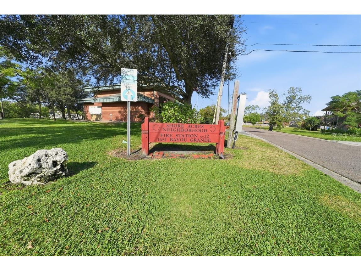 4234 Des Moines Street NE Saint Petersburg FL 33703 TB8456057 image43