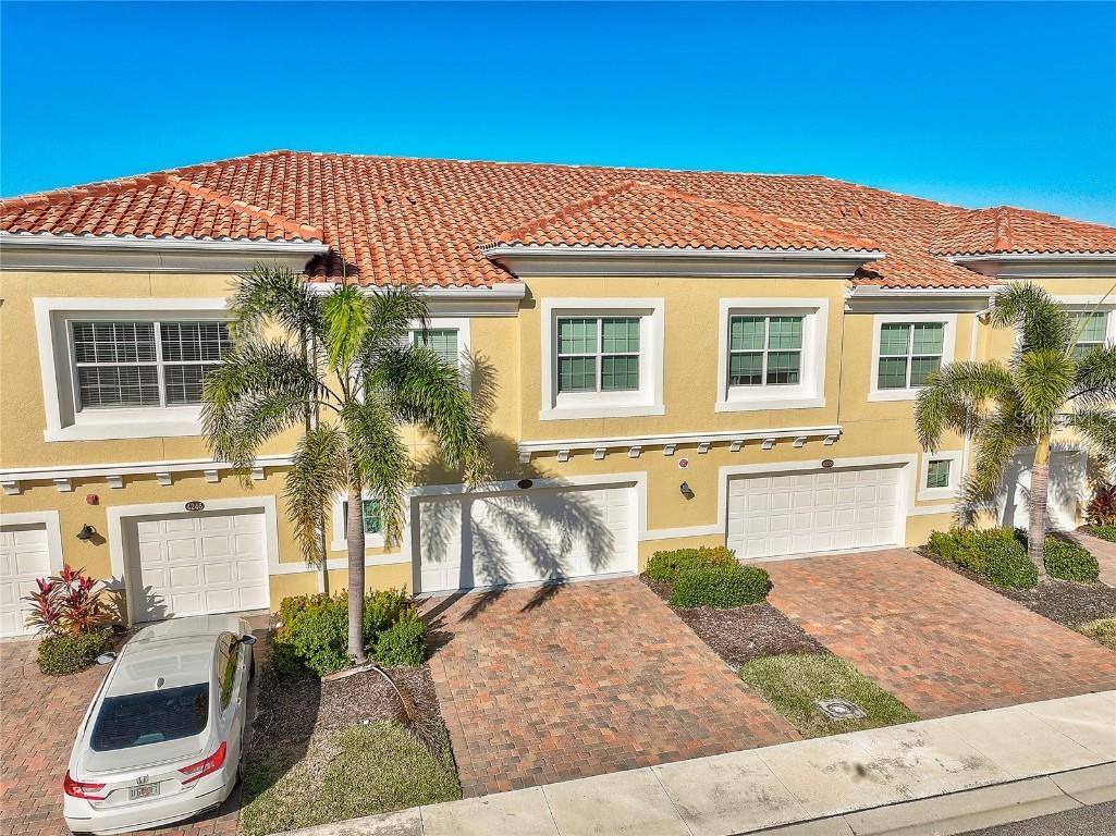 4234 Frontier Lane #101 Osprey FL 34229 A4556473 image1