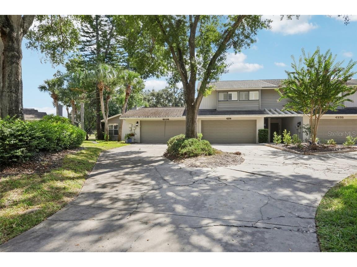 4234 Golf Club Lane Tampa FL 33618 TB8437922 image1