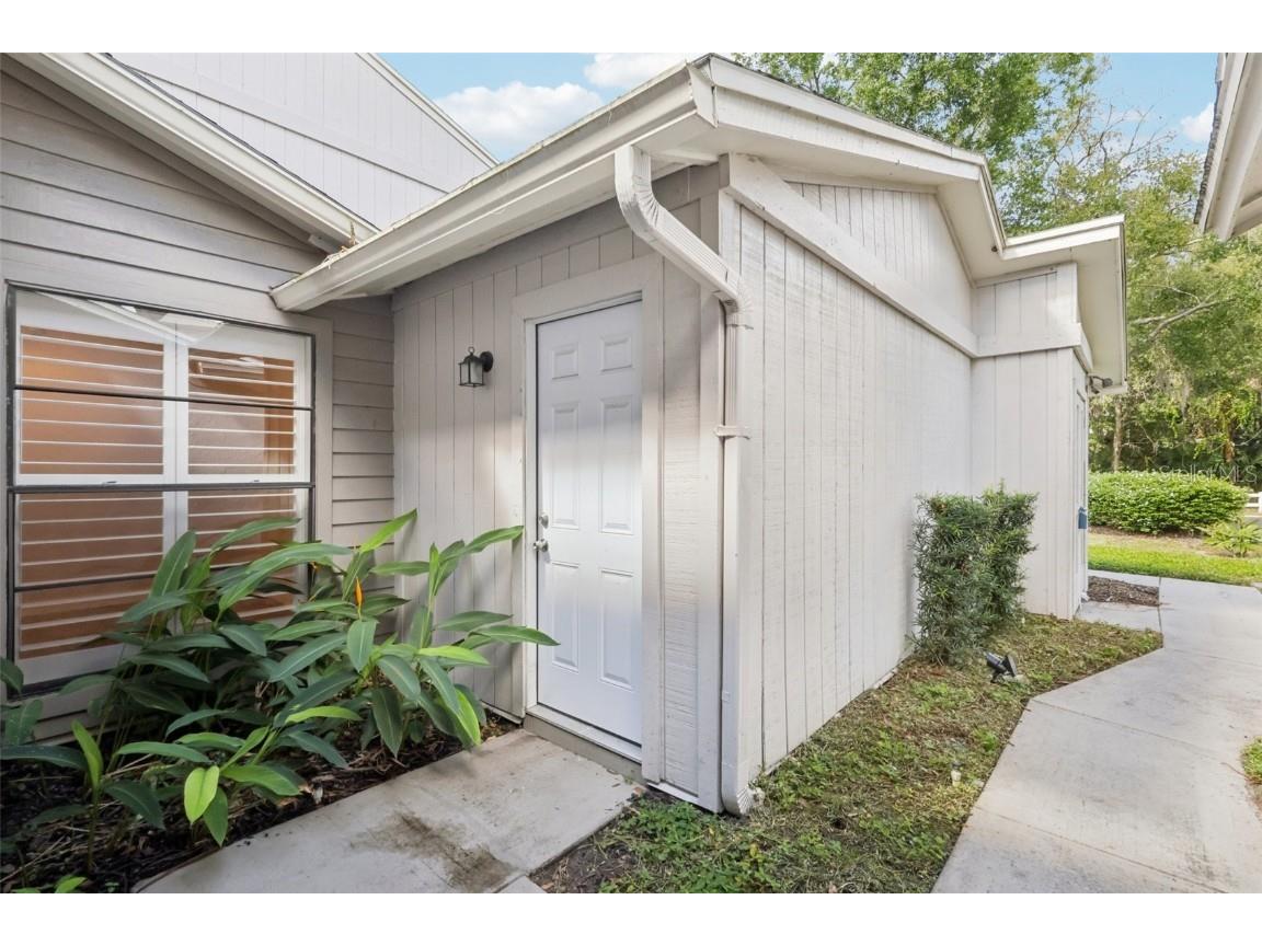 4234 Golf Club Lane Tampa FL 33618 TB8437922 image26