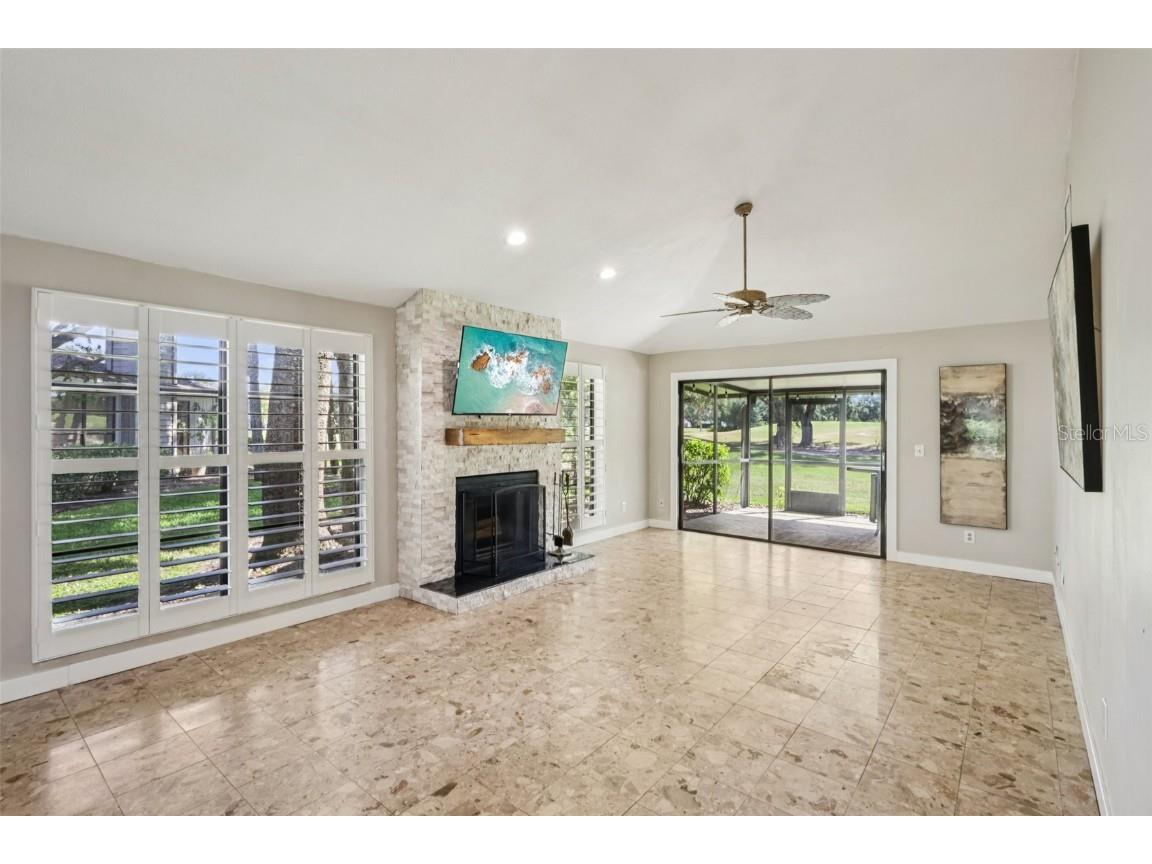 4234 Golf Club Lane Tampa FL 33618 TB8437922 image5