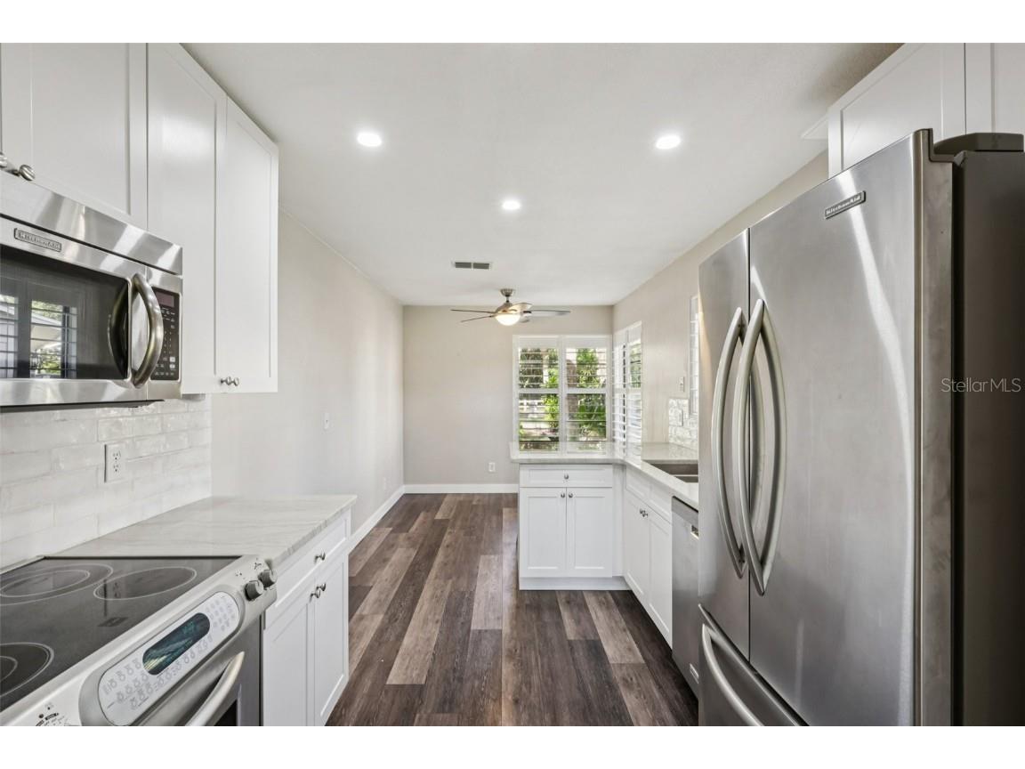 4234 Golf Club Lane Tampa FL 33618 TB8437922 image8