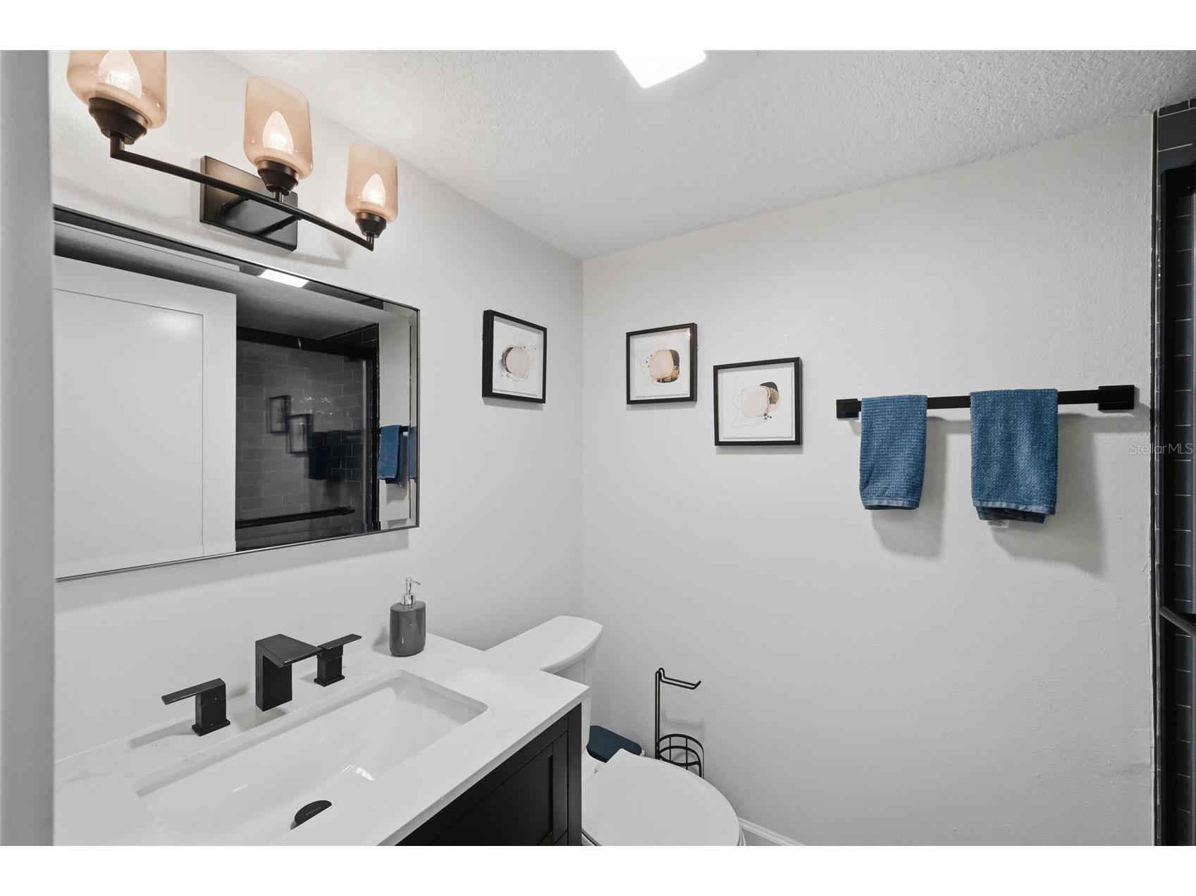 4234 Gulf Of Mexico Drive #D1 Longboat Key FL 34228 - GULF SARASOTA BAY A4673543 image19