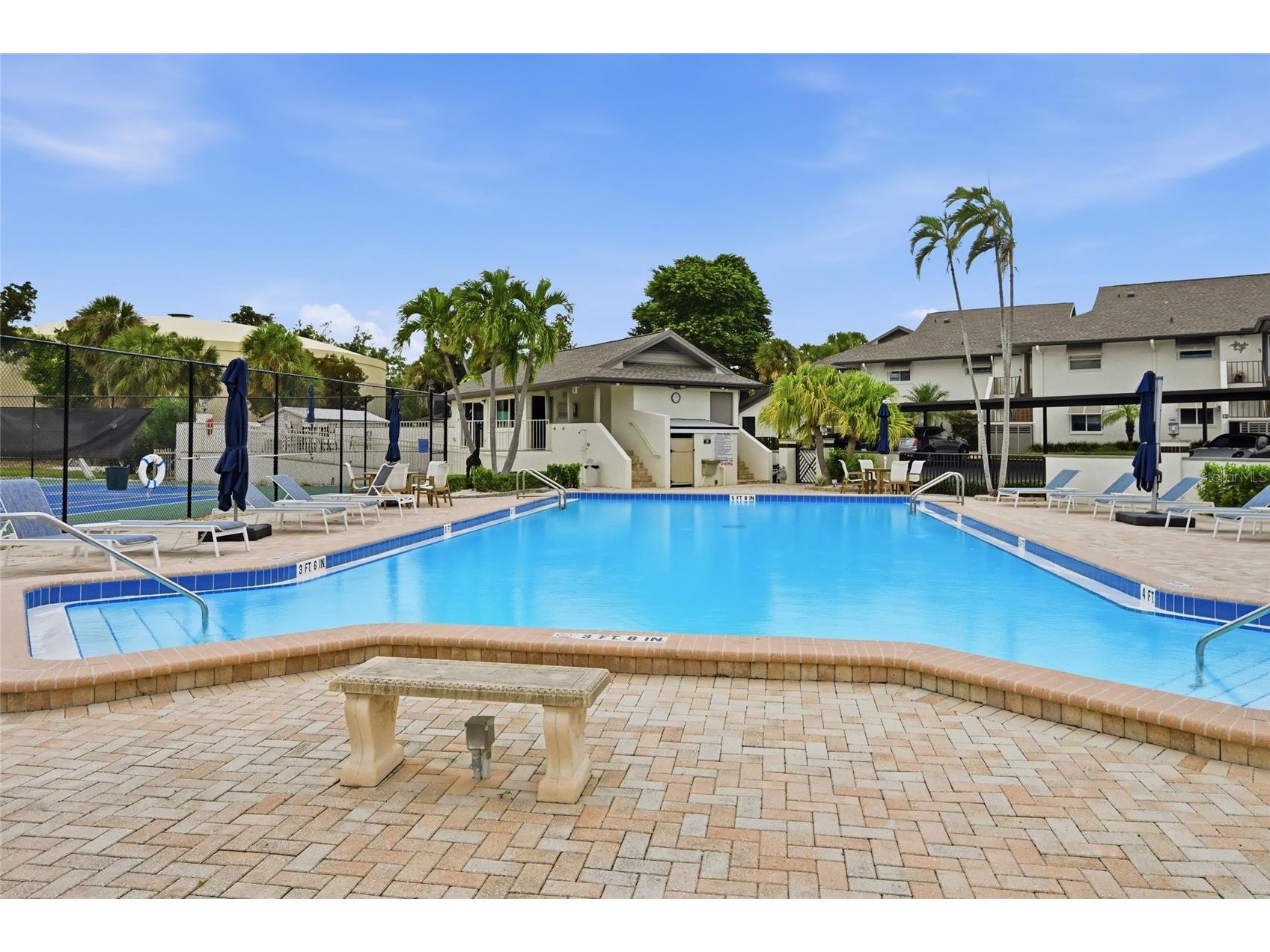 4234 Gulf Of Mexico Drive #D1 Longboat Key FL 34228 - GULF SARASOTA BAY A4673543 image27