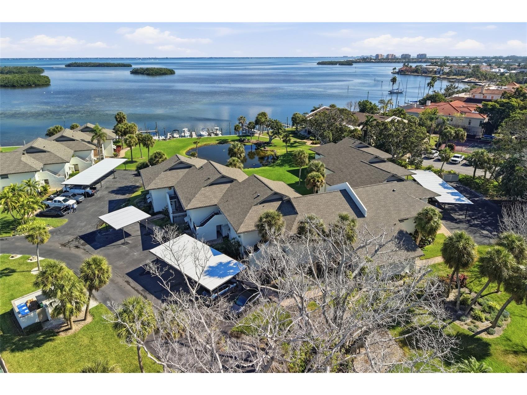 4234 Gulf Of Mexico Drive #D1 Longboat Key FL 34228 - GULF SARASOTA BAY A4673543 image32