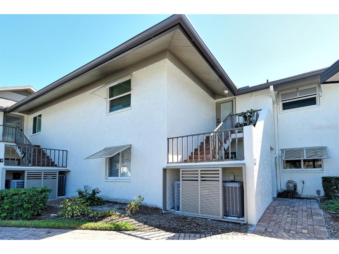 4234 Gulf Of Mexico Drive #E2 Longboat Key FL 34228 - SARASOTA BAY A4667654 image2