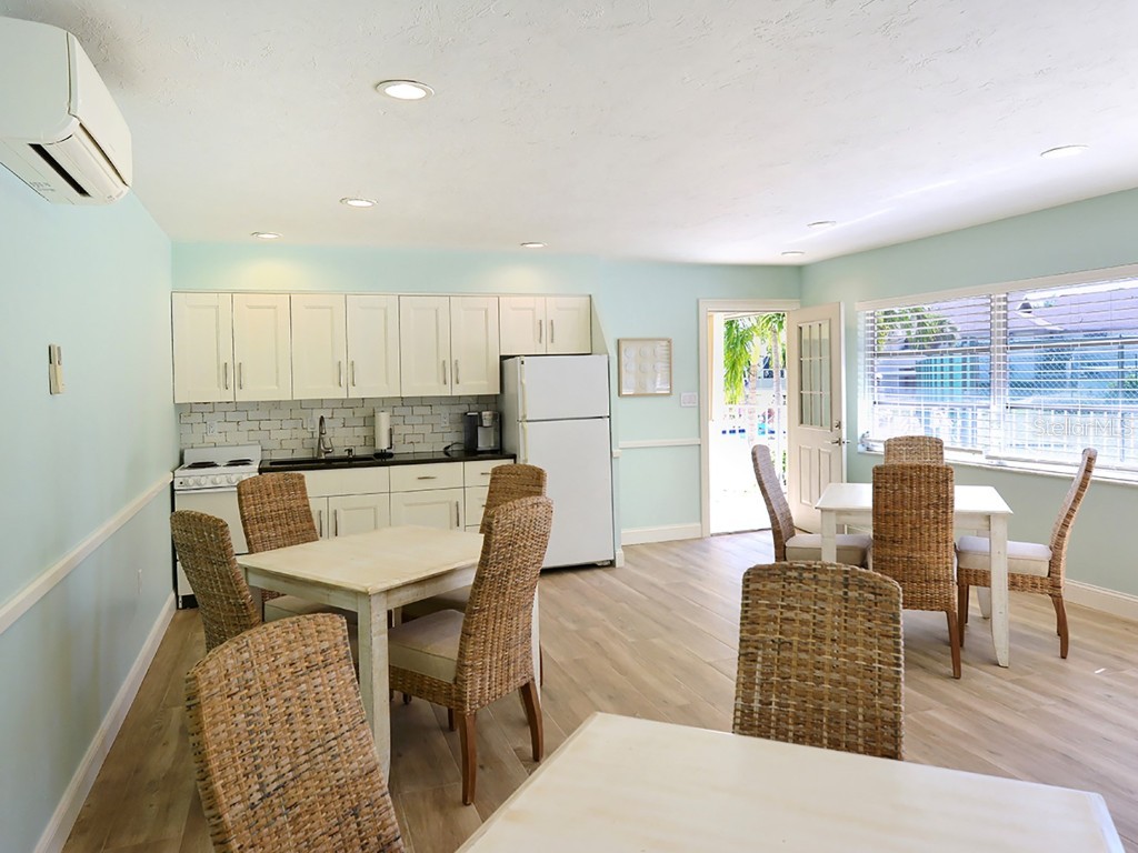 4234 Gulf Of Mexico Drive #E2 Longboat Key FL 34228 - SARASOTA BAY A4667654 image27