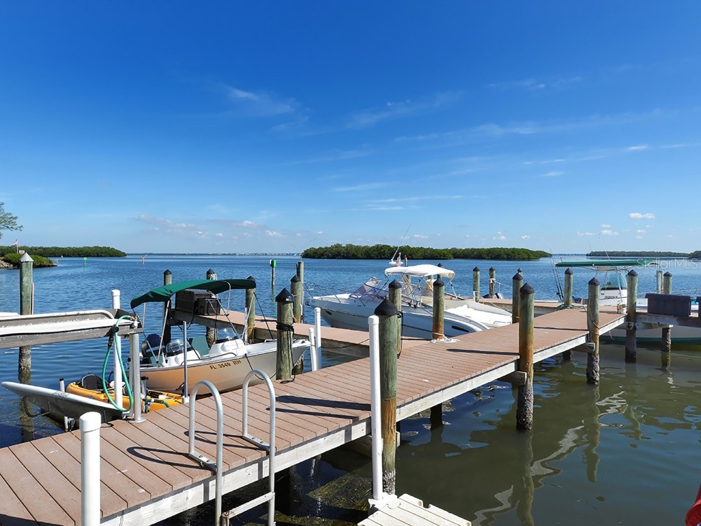 4234 Gulf Of Mexico Drive #E2 Longboat Key FL 34228 - SARASOTA BAY A4667654 image30