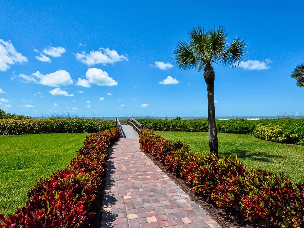 4234 Gulf Of Mexico Drive #E2 Longboat Key FL 34228 - SARASOTA BAY A4667654 image34