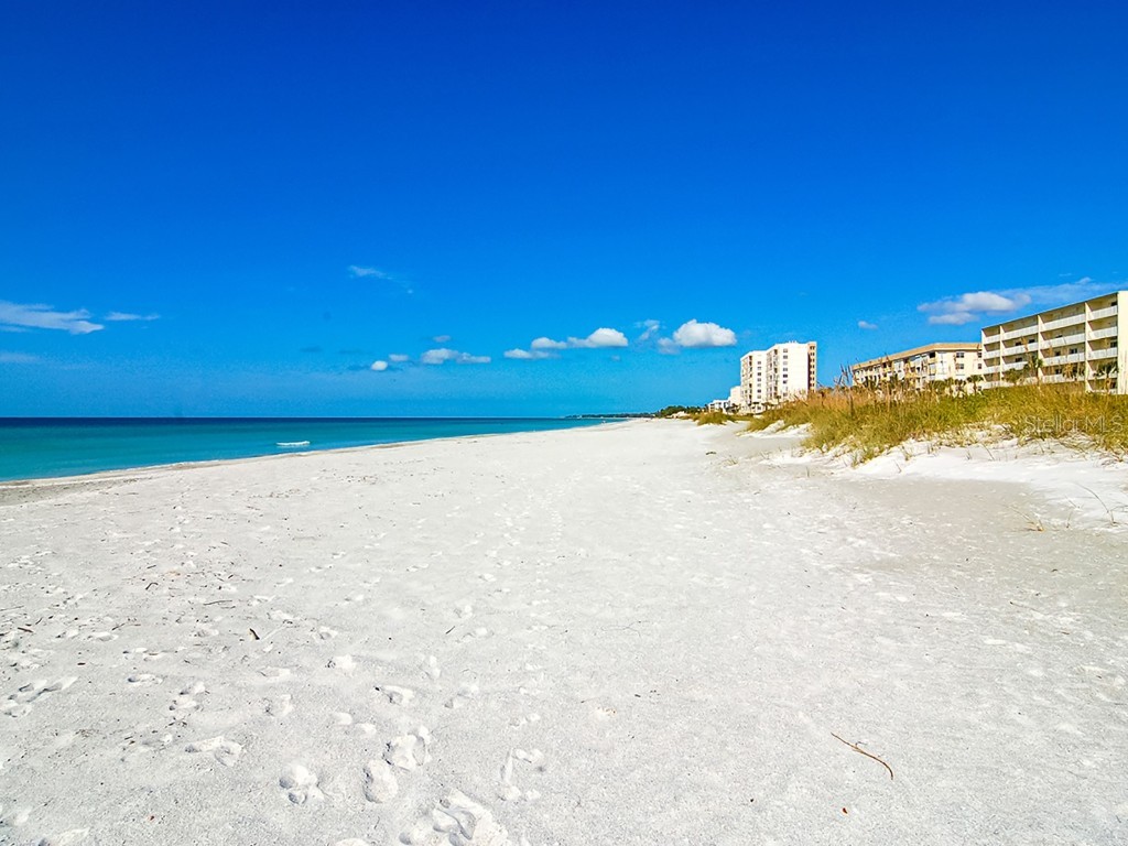 4234 Gulf Of Mexico Drive #E2 Longboat Key FL 34228 - SARASOTA BAY A4667654 image38