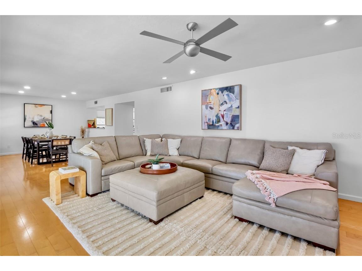 4234 Gulf Of Mexico Drive #G2 Longboat Key FL 34228 - SARASOTA BAY GULF OF MEXICO A4653045 image6